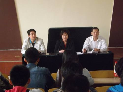 http:/uploadfile/Article/201204/2012042007390415696.jpg
